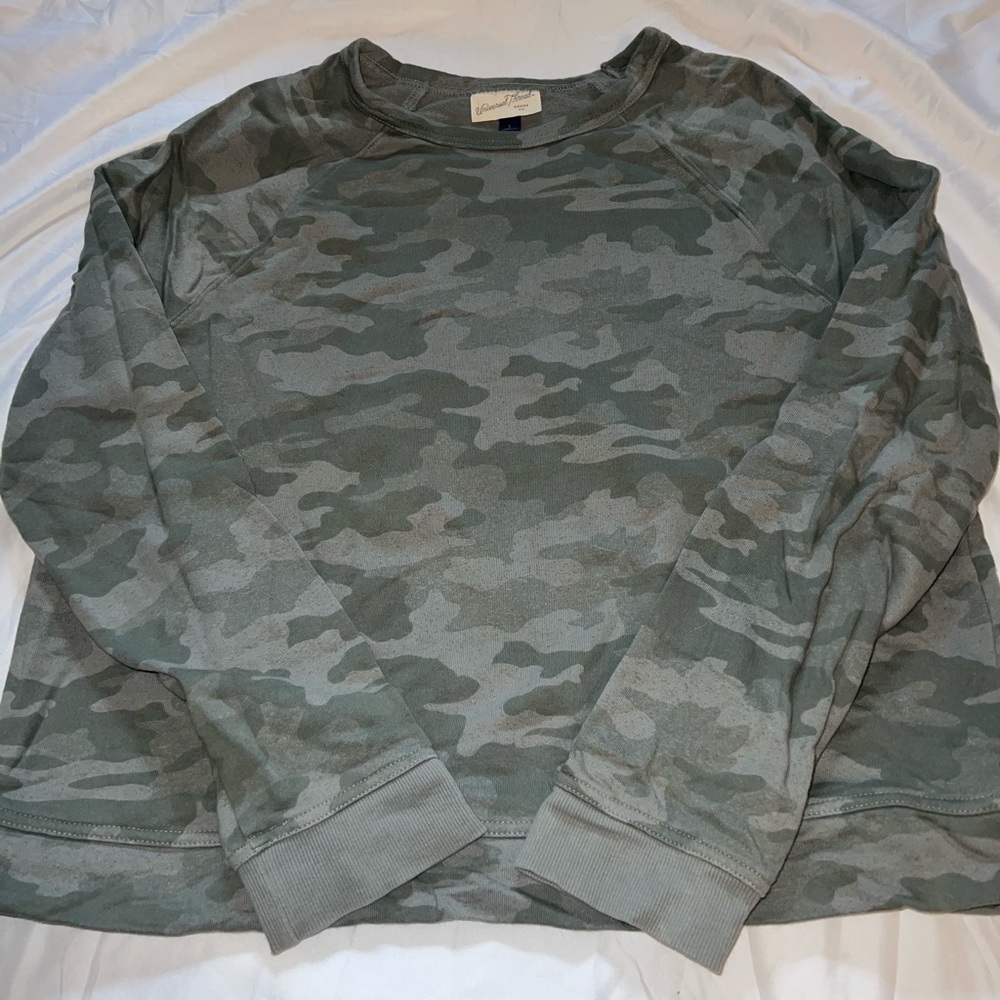 Universal Thread Sweatshirt - Picture 2 of 2